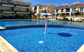 Domino Blue Apartment